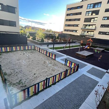 Apartamento Cerca Centro Madrid Vaciamadrid Exterior foto