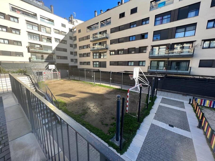 Apartamento Cerca Centro Madrid Vaciamadrid Exterior foto